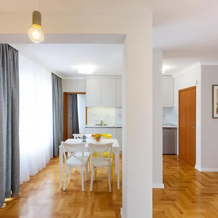 Dunav House Hotell 3*
