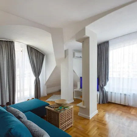 Dunav House ホテル