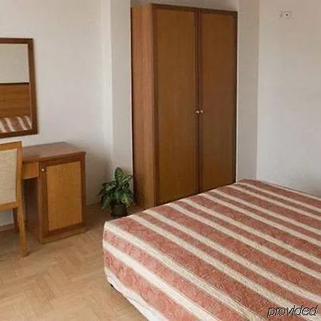 Dunav House فندق