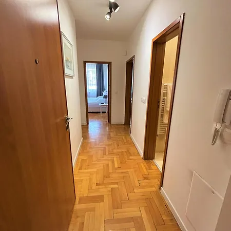 Hotel Dunav House