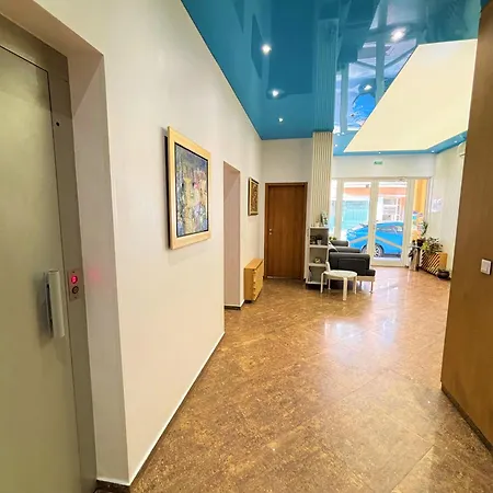 Hotel Dunav House 3*