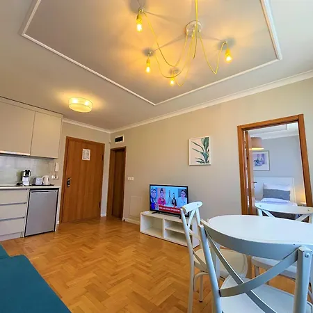 Dunav House