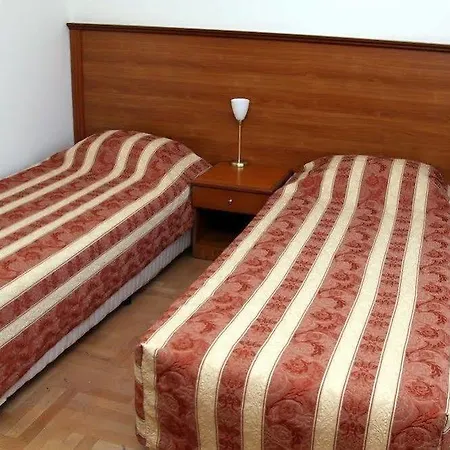 Dunav House Hotel